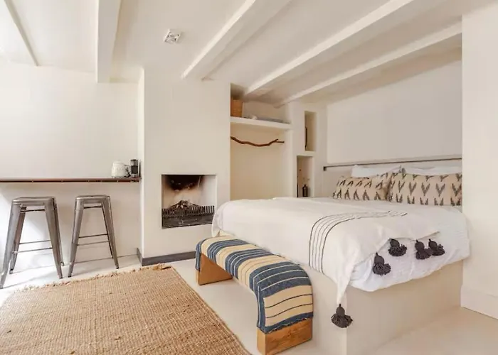 Luxury In The Location Of * Амстердам